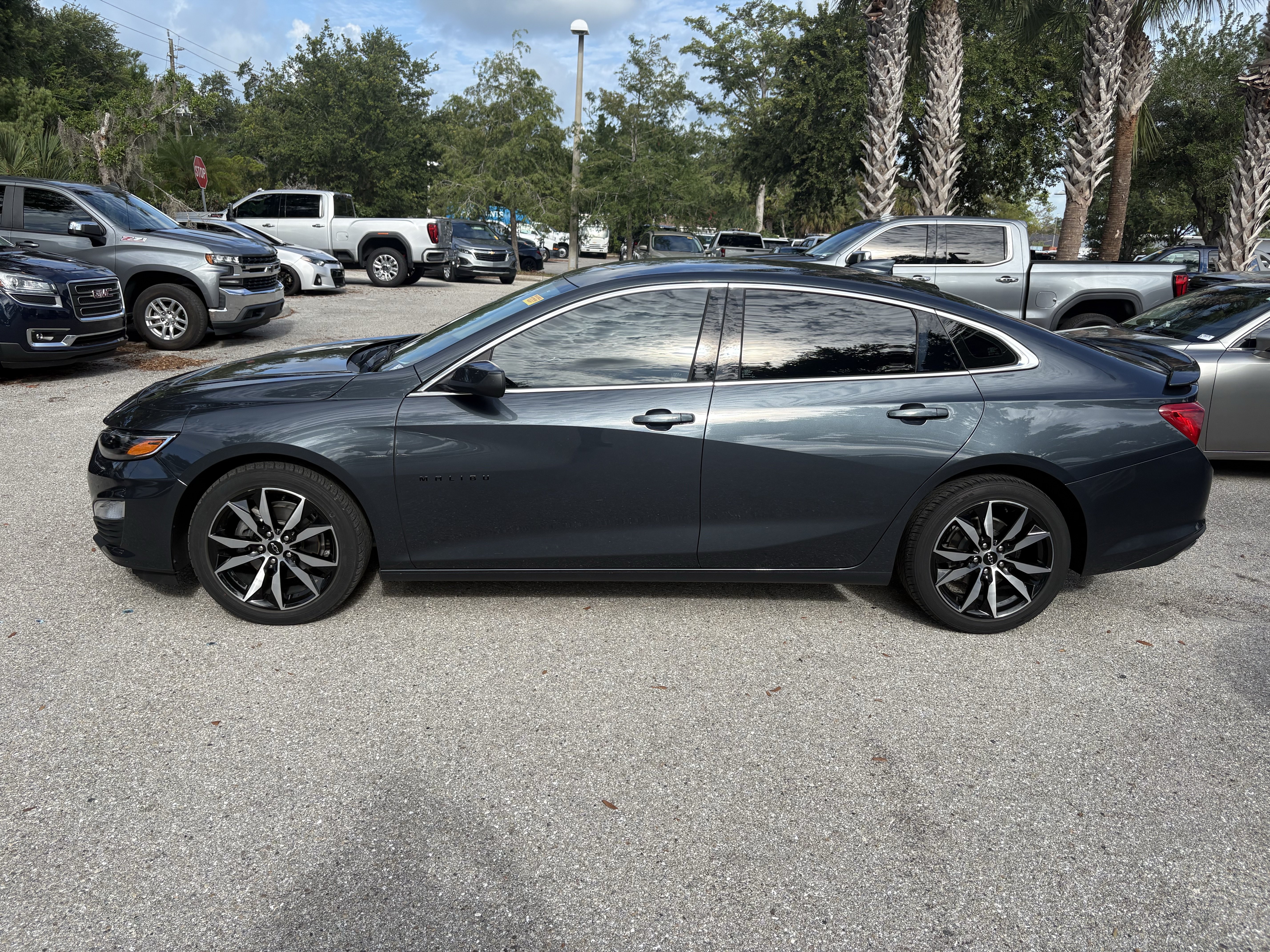 Certified 2020 Chevrolet Malibu RS w/ LPO, Convenience Package 2 FWD image 2