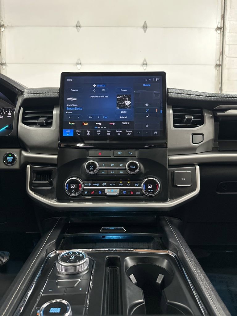 Used 2022 Ford Expedition Max XLT AWD/4WD image 26