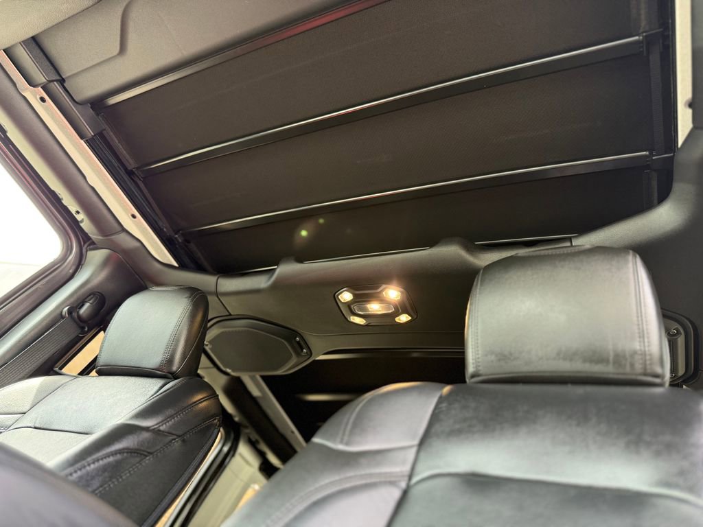 Used 2022 Jeep Wrangler Unlimited Sahara AWD/4WD image 27