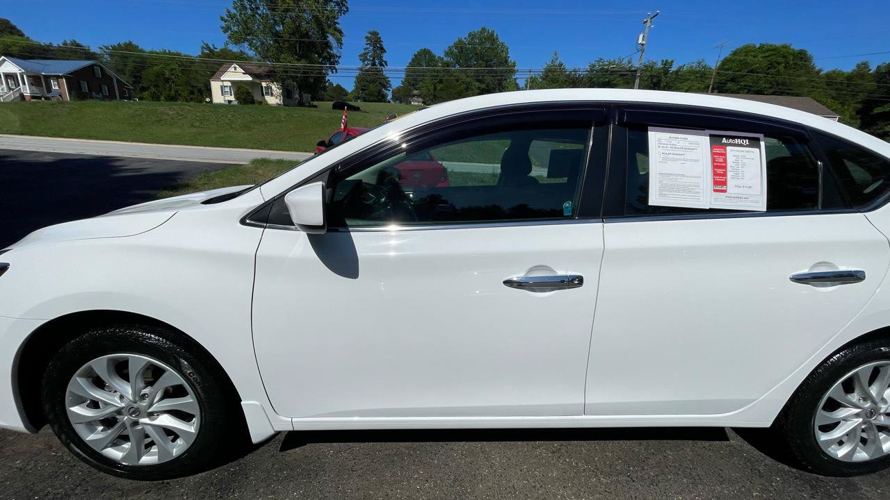Used 2019 Nissan Sentra SV FWD image 3