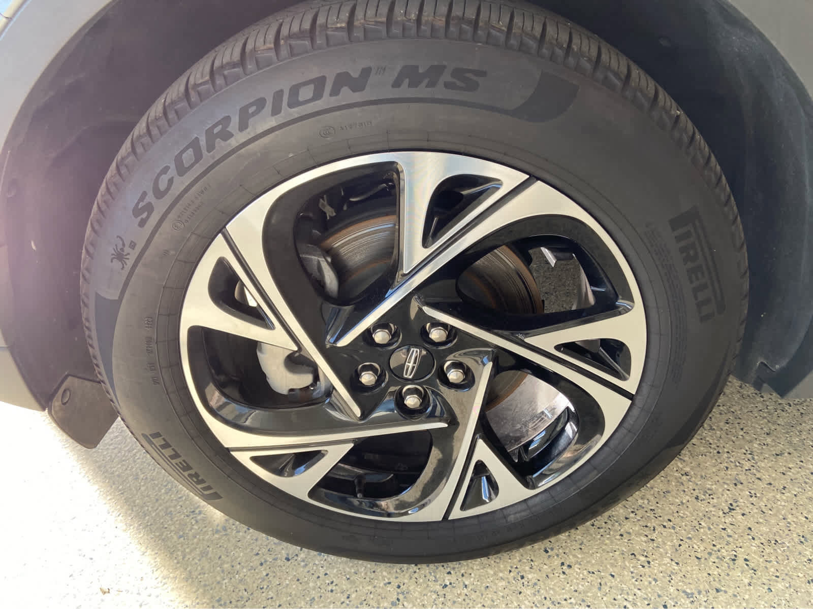 Used 2024 Lincoln Nautilus Premier w/ Equipment Group 102A image 13