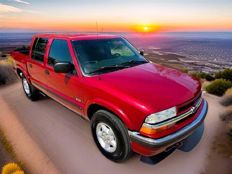 Used 2002 Chevrolet S10 Pickup LS w/ LS Preferred Equipment Group