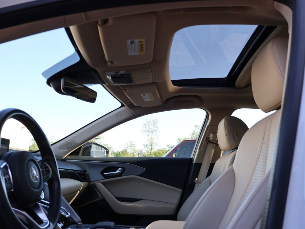 Used 2021 Acura TLX w/ Technology Package FWD image 10