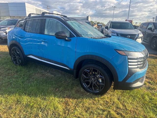 New 2026 Nissan Kicks SR w/ SR Premium Package image 3