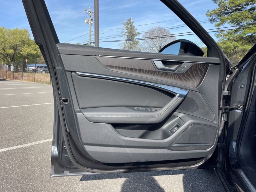 Used 2023 Audi A6 Premium Plus w/ Premium Plus Package image 18
