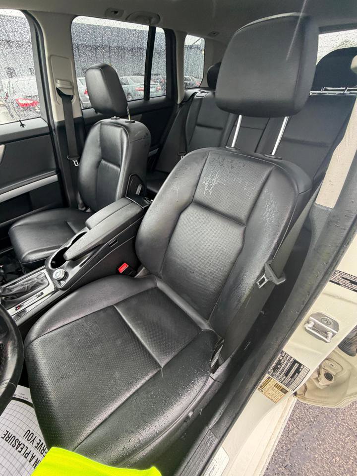 Used 2011 Mercedes-Benz GLK 350 4MATIC image 13