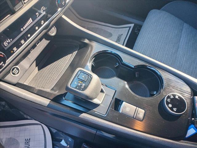 Used 2023 Nissan Rogue SV image 16