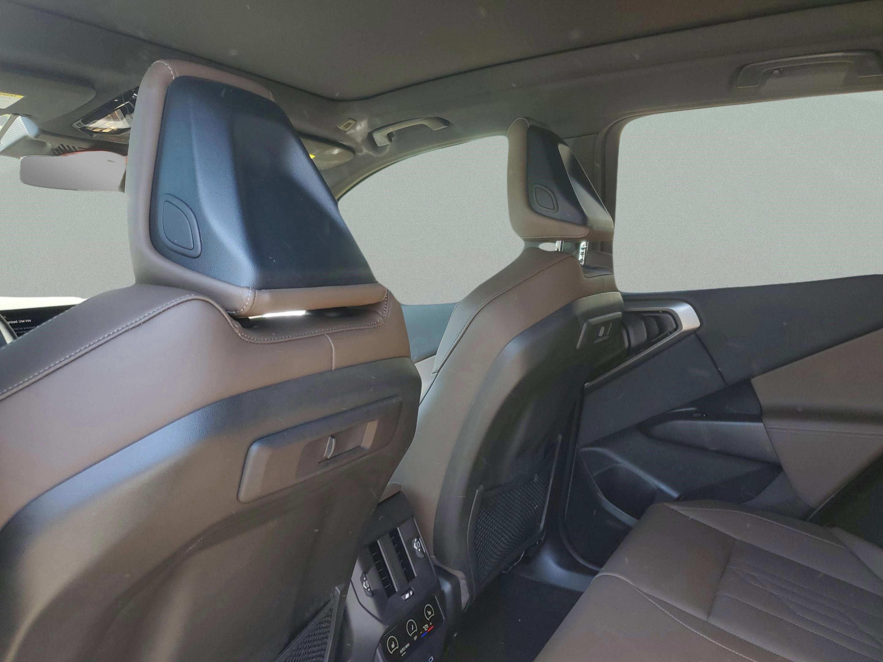 Used 2025 BMW X3 xDrive30i w/ Premium Package image 12