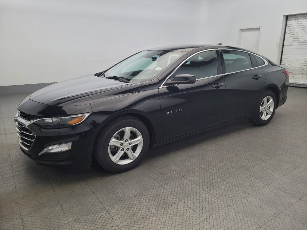 Used 2023 Chevrolet Malibu LT w/ Driver Confidence Package image 2