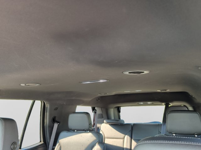 Used 2024 Chevrolet Tahoe LT w/ Luxury Package RWD image 12
