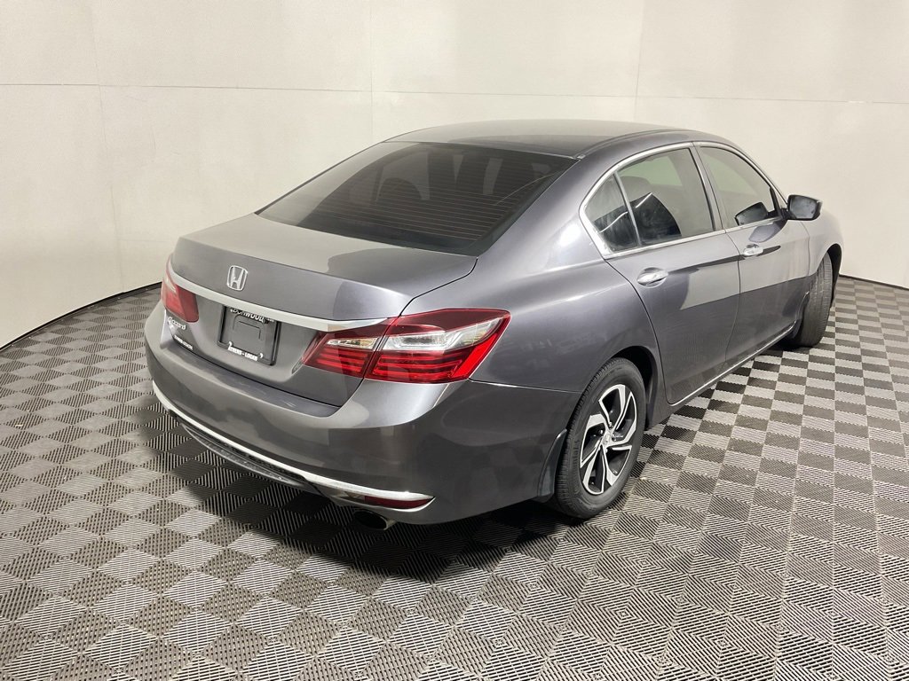 Used 2017 Honda Accord LX image 14