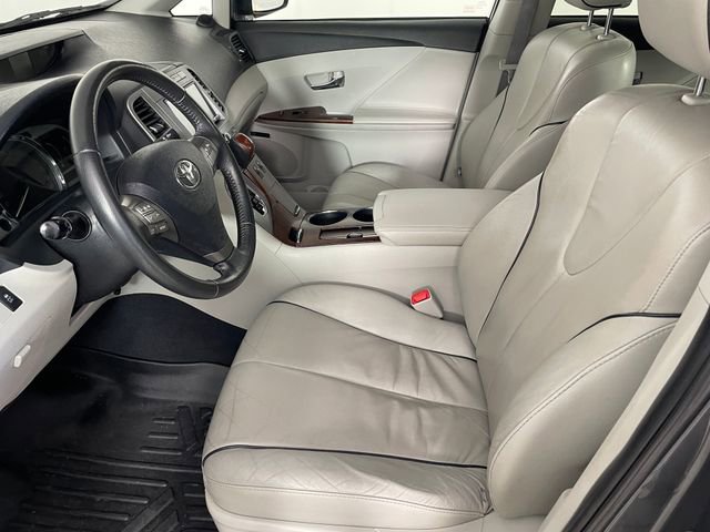 Used 2009 Toyota Venza AWD image 2