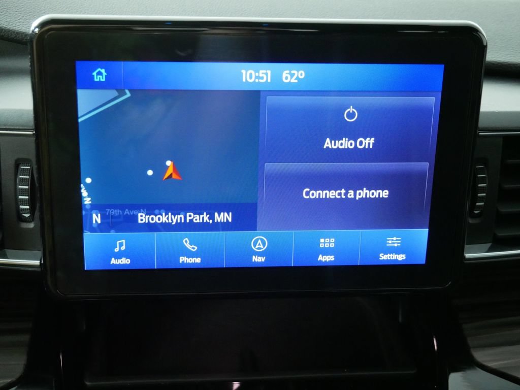 Used 2021 Ford Explorer Limited w/ Equipment Group 301A AWD/4WD image 29