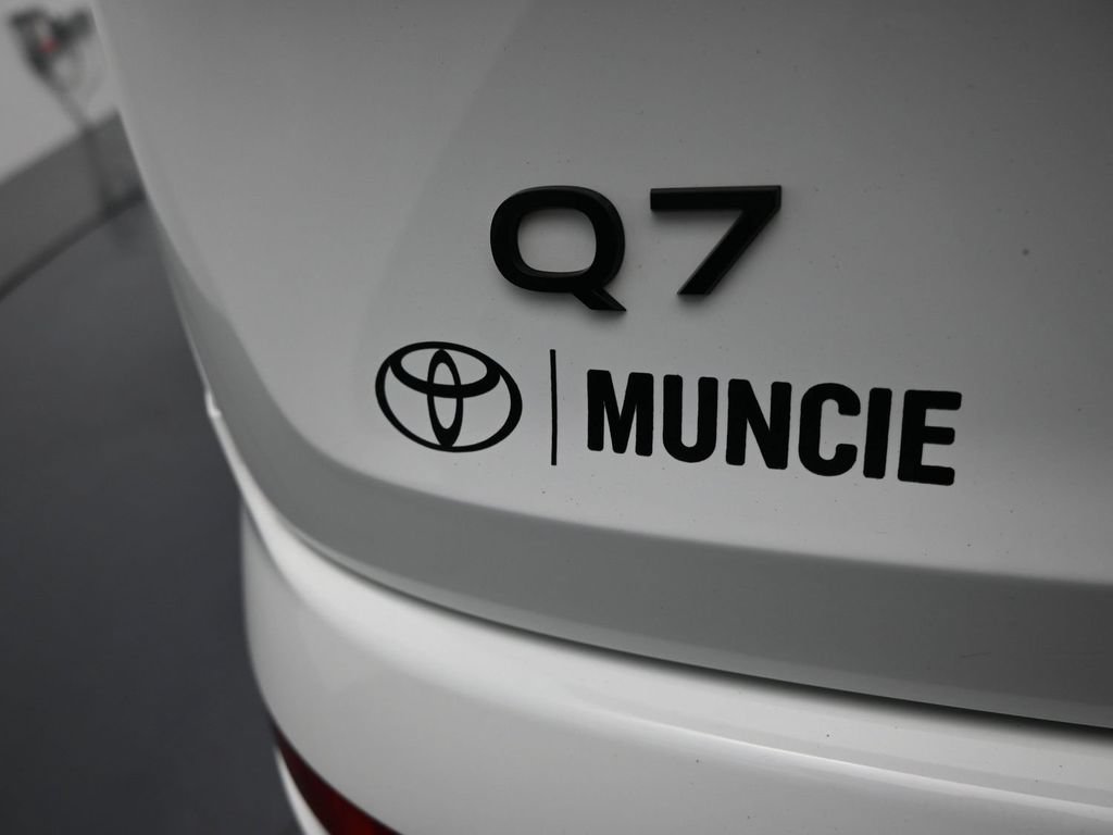 Used 2025 Audi Q7 3.0T Premium Plus AWD/4WD image 47