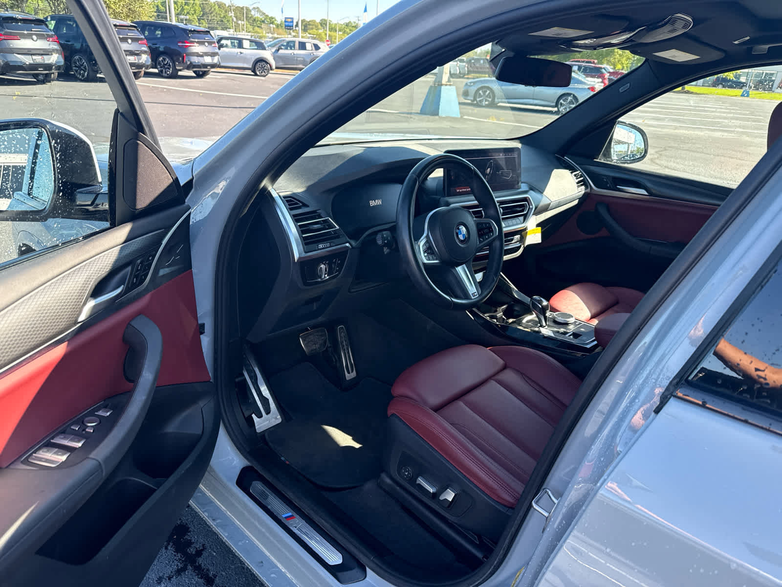 Used 2022 BMW X3 sDrive30i w/ M Sport Package 2 image 4