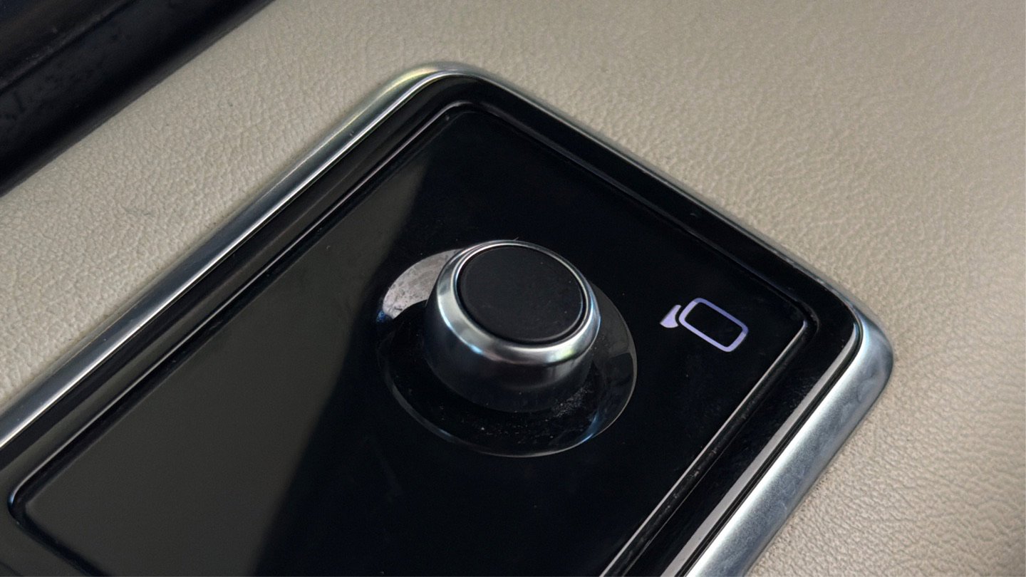 Used 2018 Land Rover Range Rover Supercharged AWD/4WD image 47