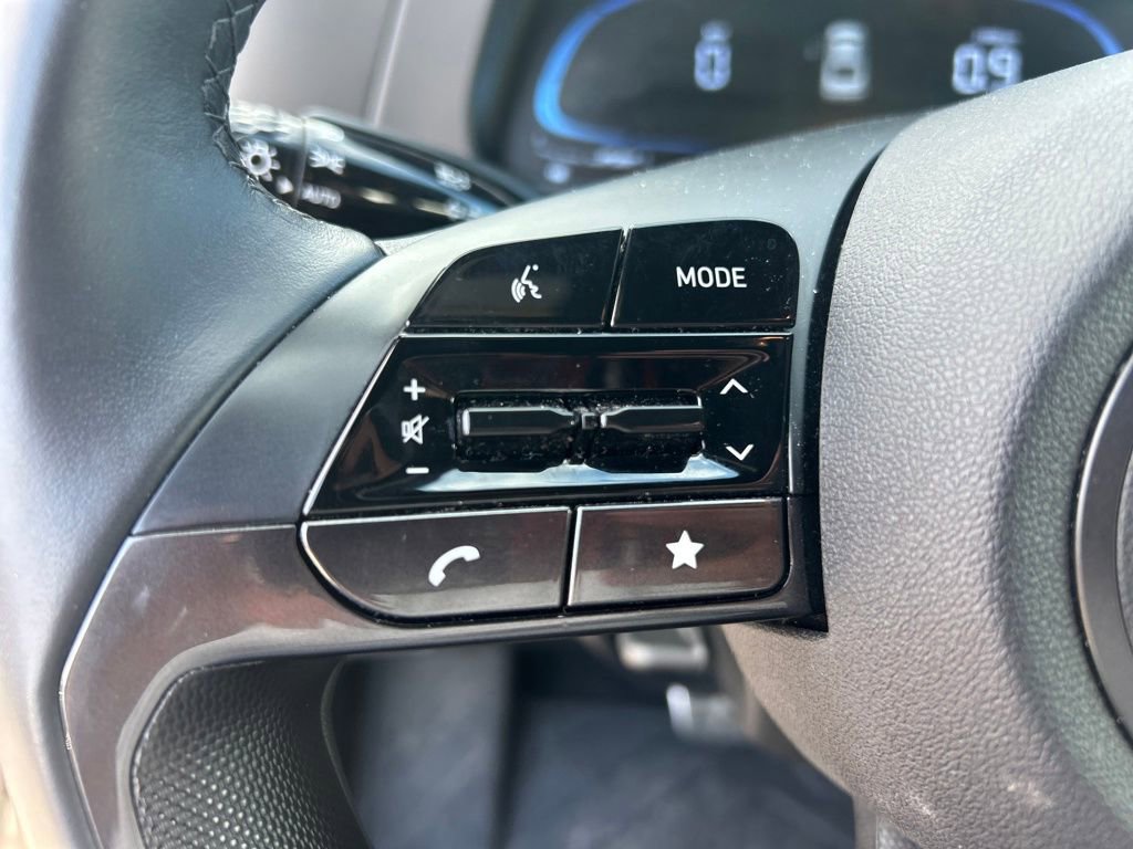 Used 2025 Hyundai Elantra Sport image 18