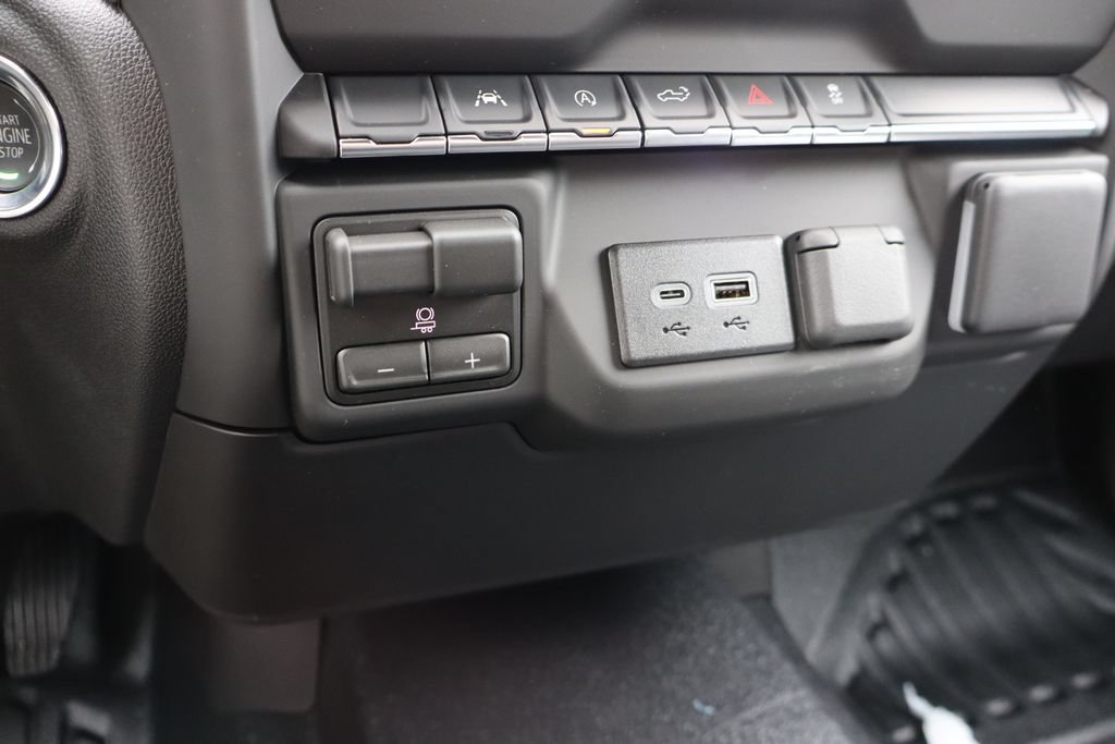New 2026 Chevrolet Silverado 1500 W/T w/ WT Value Package AWD/4WD image 13