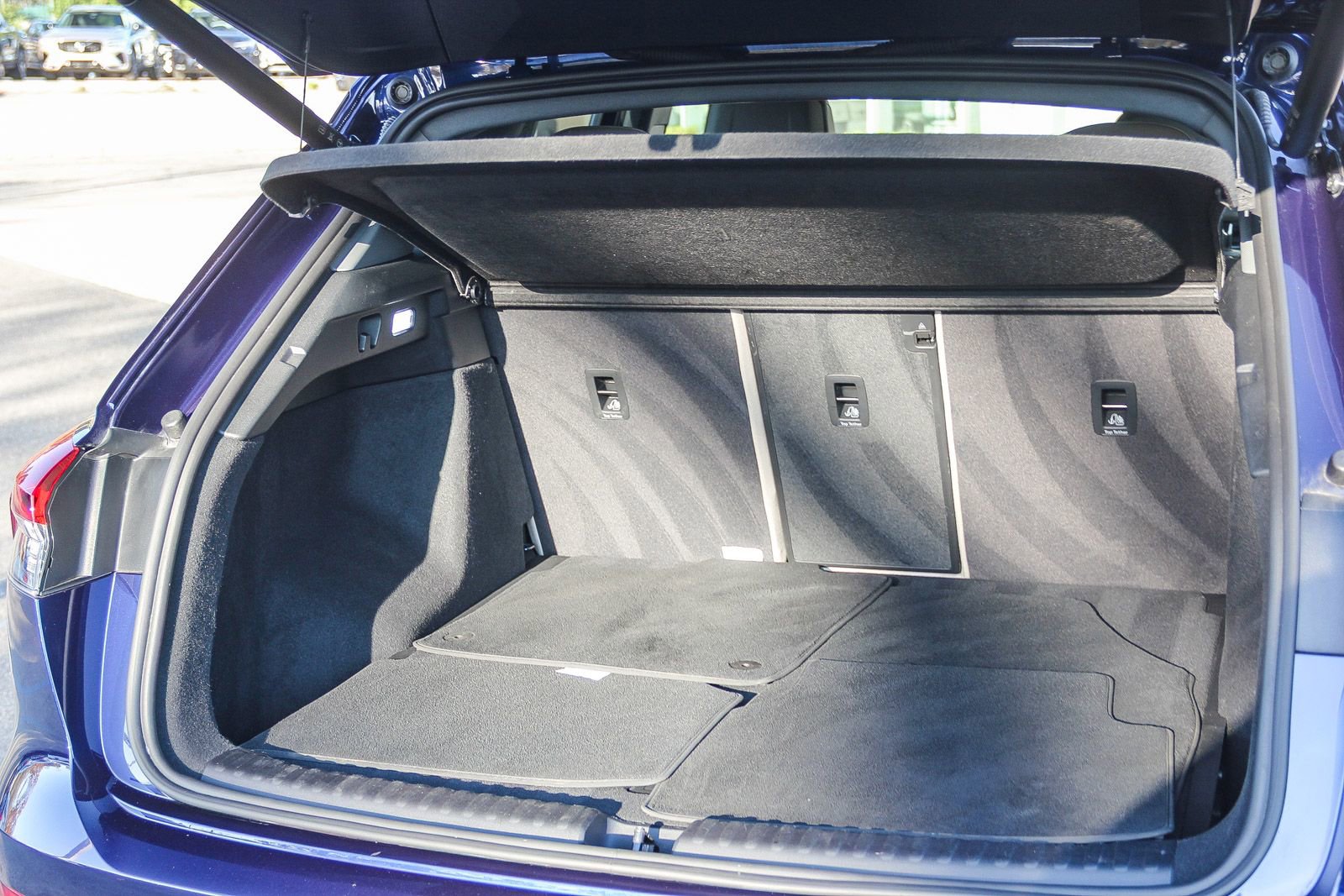 Certified 2024 Audi Q4 e-tron Premium Plus w/ Premium Plus image 24