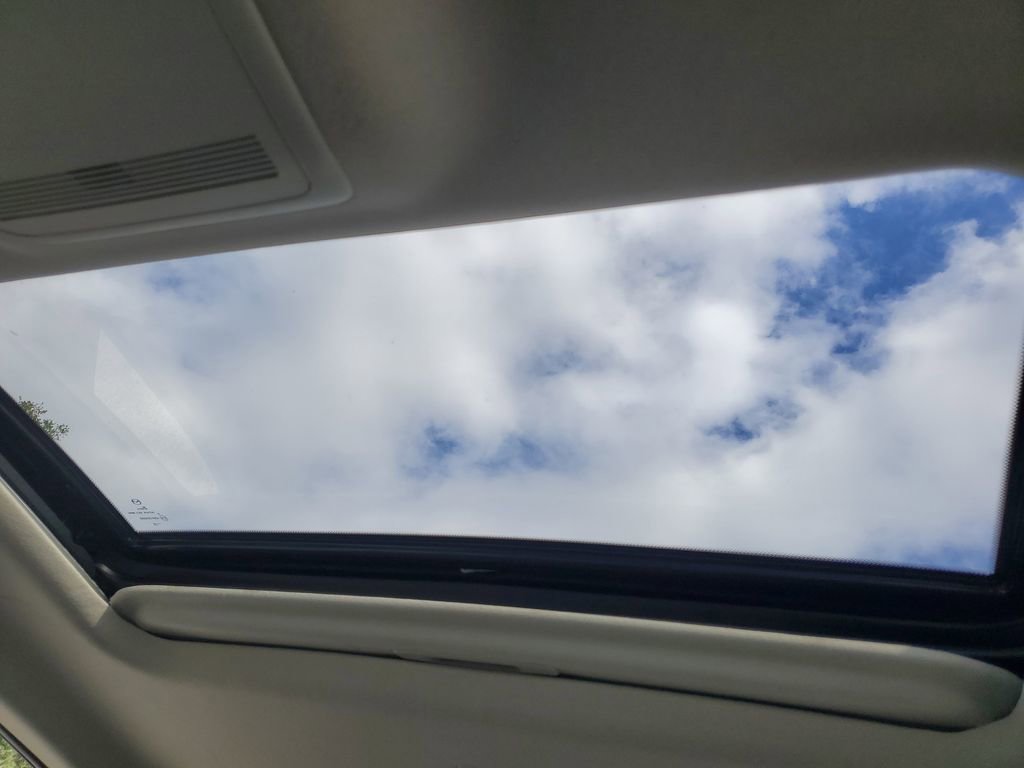 Used 2022 MAZDA MAZDA3 s image 34