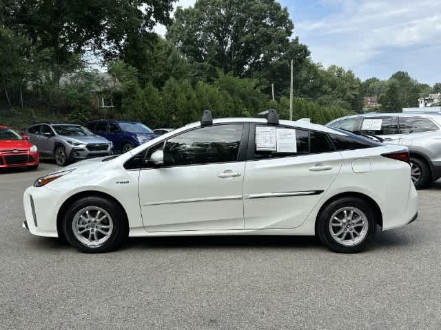 Used 2020 Toyota Prius XLE w/ Advanced Technology Package AWD/4WD image 2
