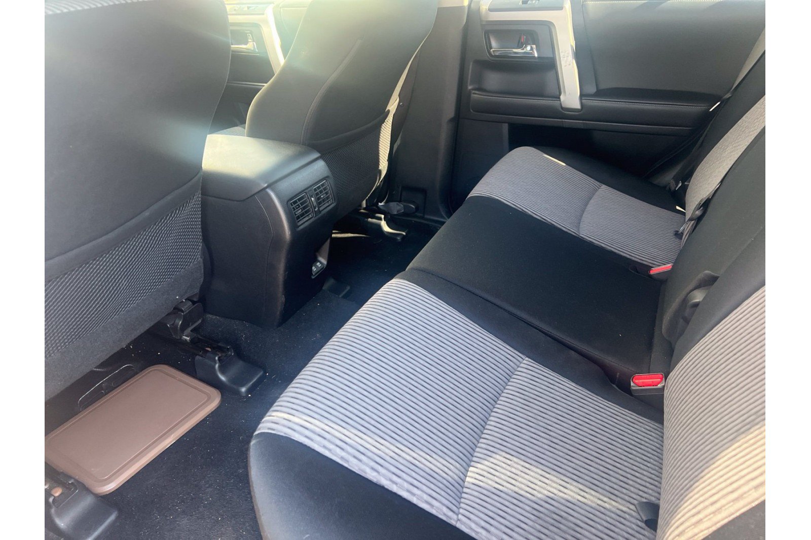Certified 2022 Toyota 4Runner SR5 AWD/4WD image 7