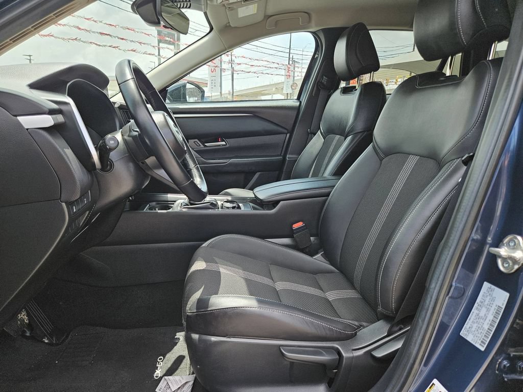 Used 2025 MAZDA CX-50 AWD 2.5 S w/ Select Package image 11