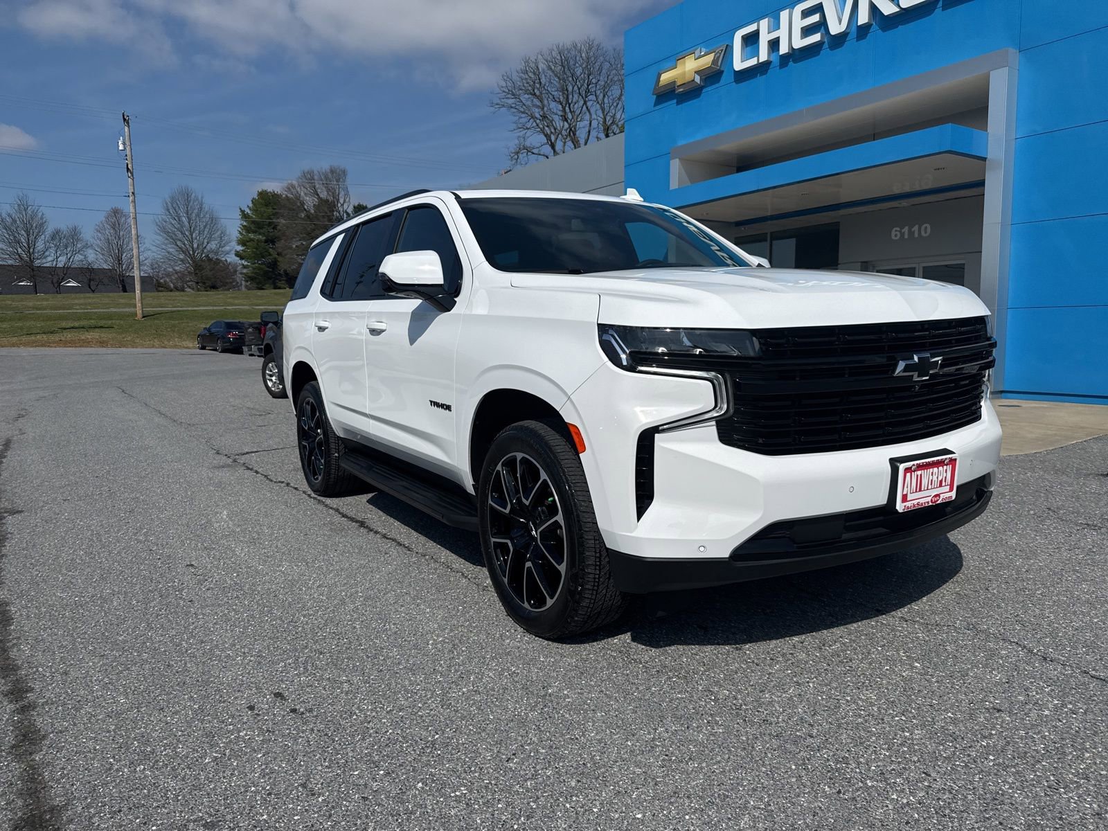 Certified 2024 Chevrolet Tahoe RST w/ Luxury Package image 3