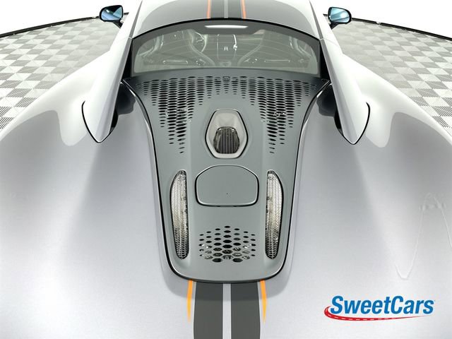 Used 2024 McLaren Artura image 37