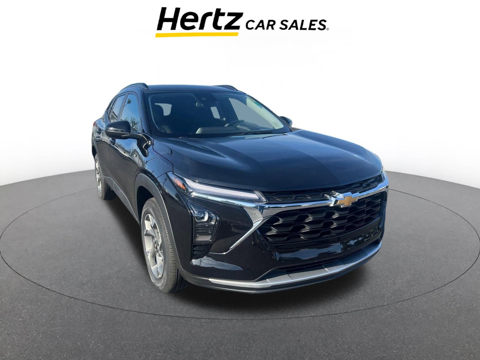 Used 2025 Chevrolet Trax LT image 1