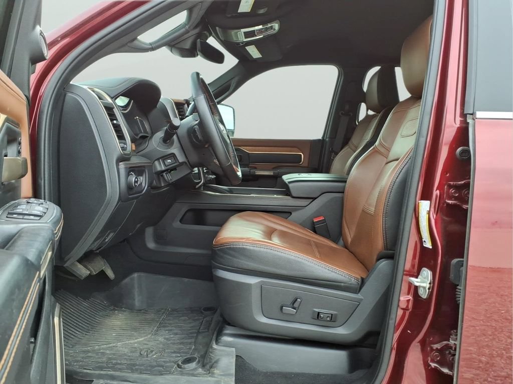 Used 2023 RAM 3500 Limited AWD/4WD image 15