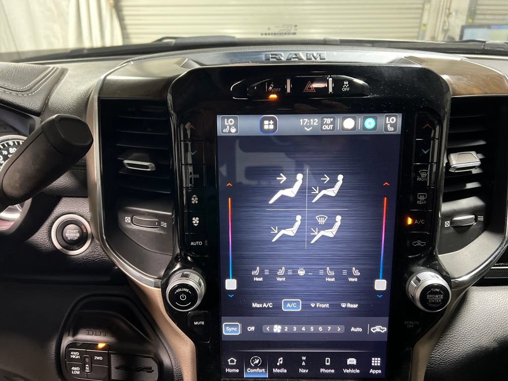 Used 2024 RAM 2500 Laramie w/ Safety Group AWD/4WD image 37