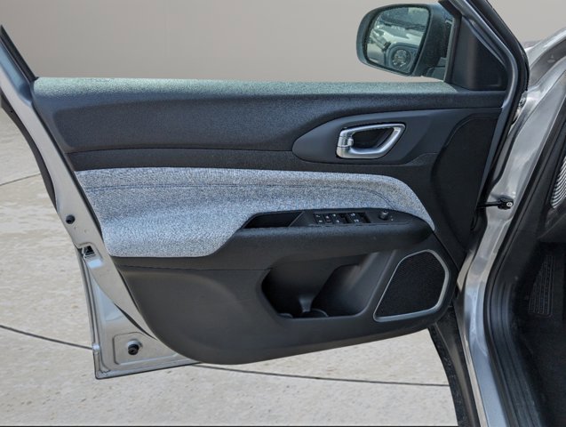 New 2023 Jeep Compass Sport image 13