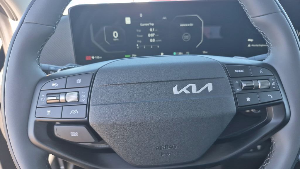 New 2025 Kia EV6 Light w/ Light LR Technology Package image 18