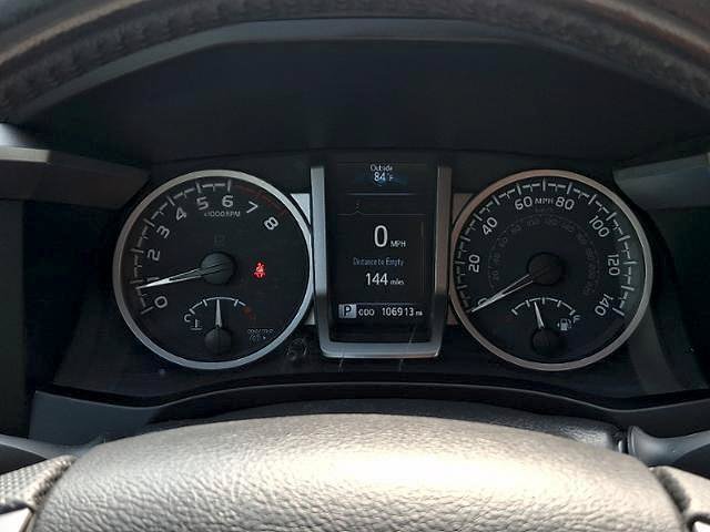 Used 2021 Toyota Tacoma SR5 AWD/4WD image 20