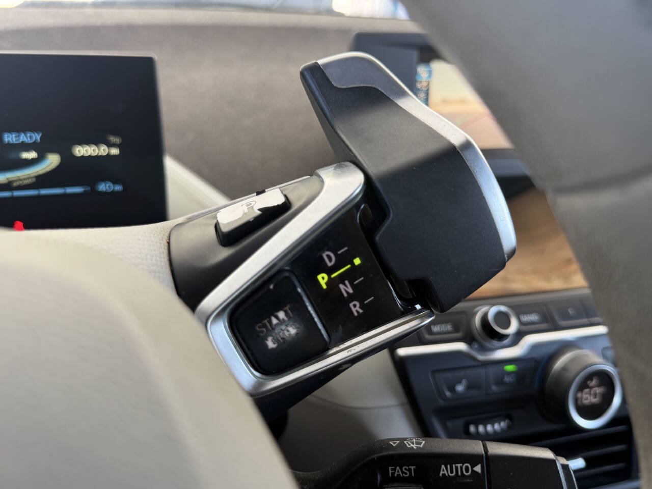 Used 2015 BMW i3 w/ Range Extender RWD image 17