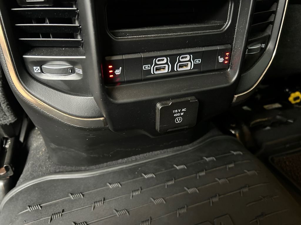 Used 2022 RAM 3500 Limited image 35