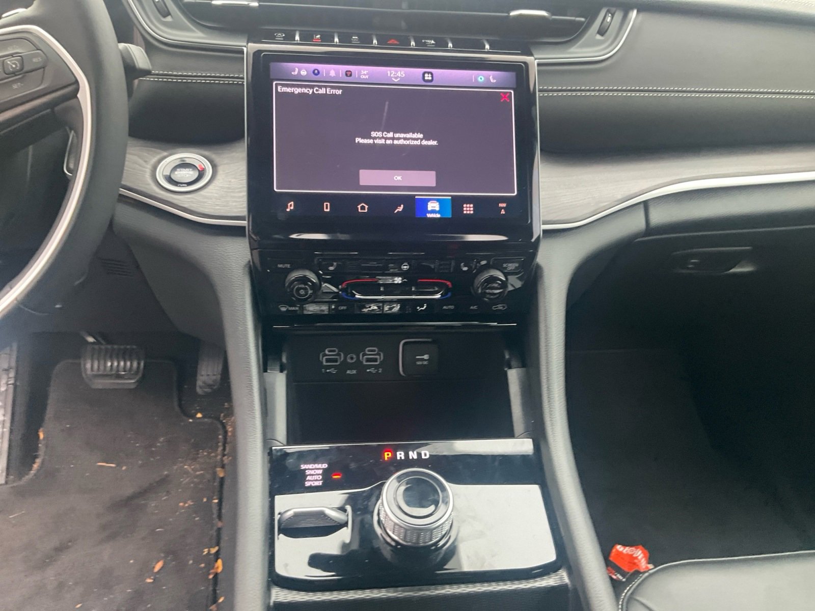 Used 2025 Jeep Grand Cherokee Limited image 11