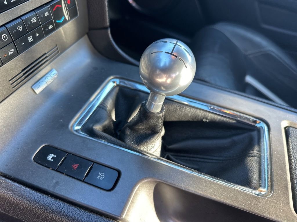 Used 2010 Ford Mustang GT Premium image 35