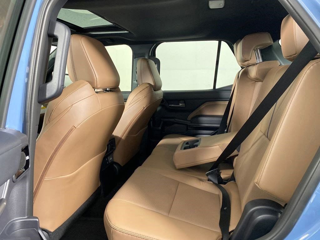 New 2025 Toyota 4Runner Limited image 30