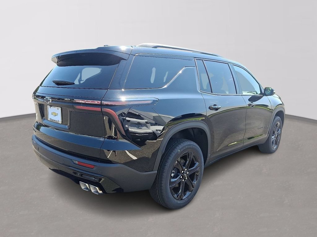 New 2027 Chevrolet Traverse LT w/ Midnight/Sport Edition FWD image 4
