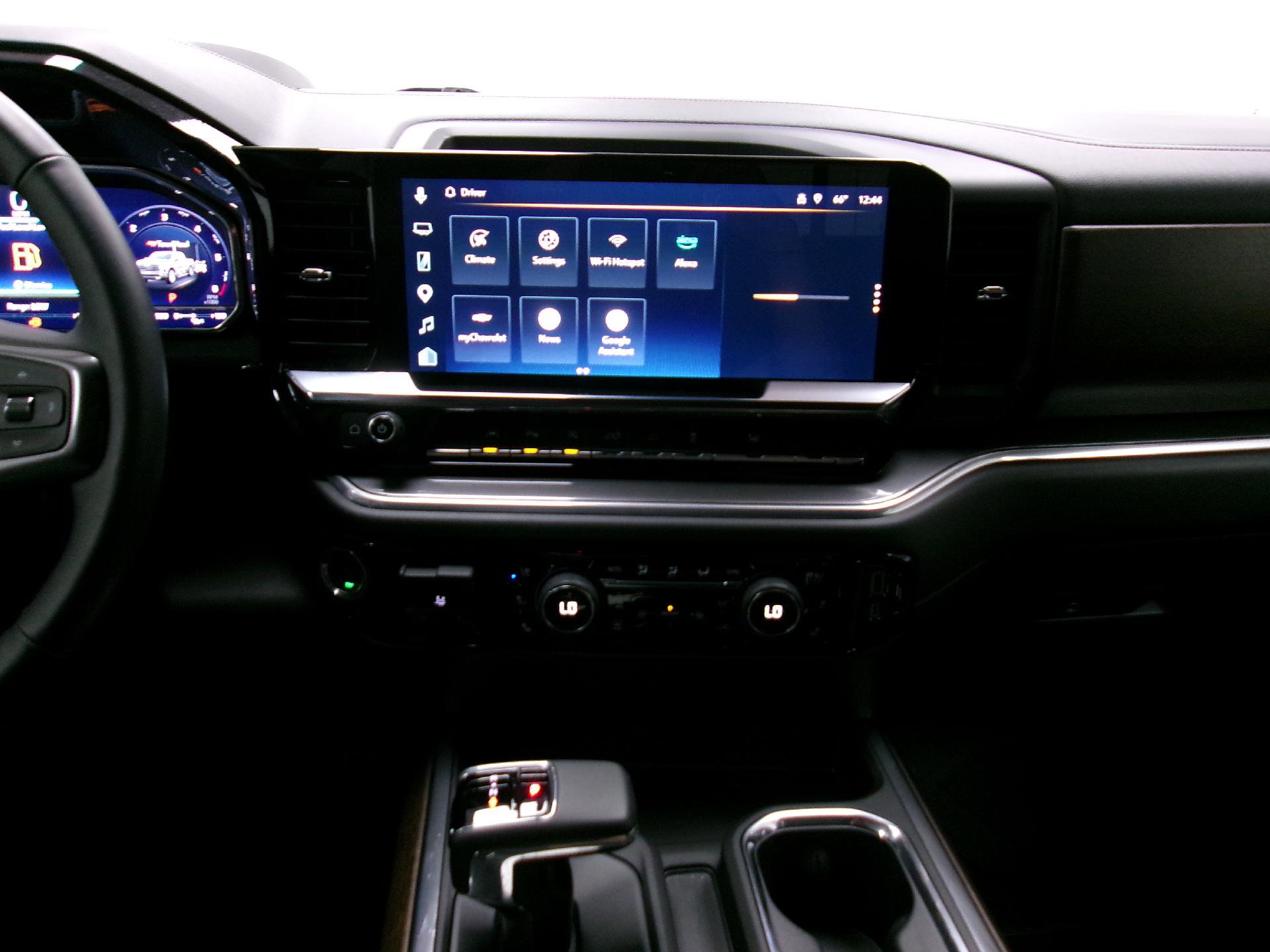 Used 2025 Chevrolet Silverado 1500 High Country w/ High Country Premium Package AWD/4WD image 10