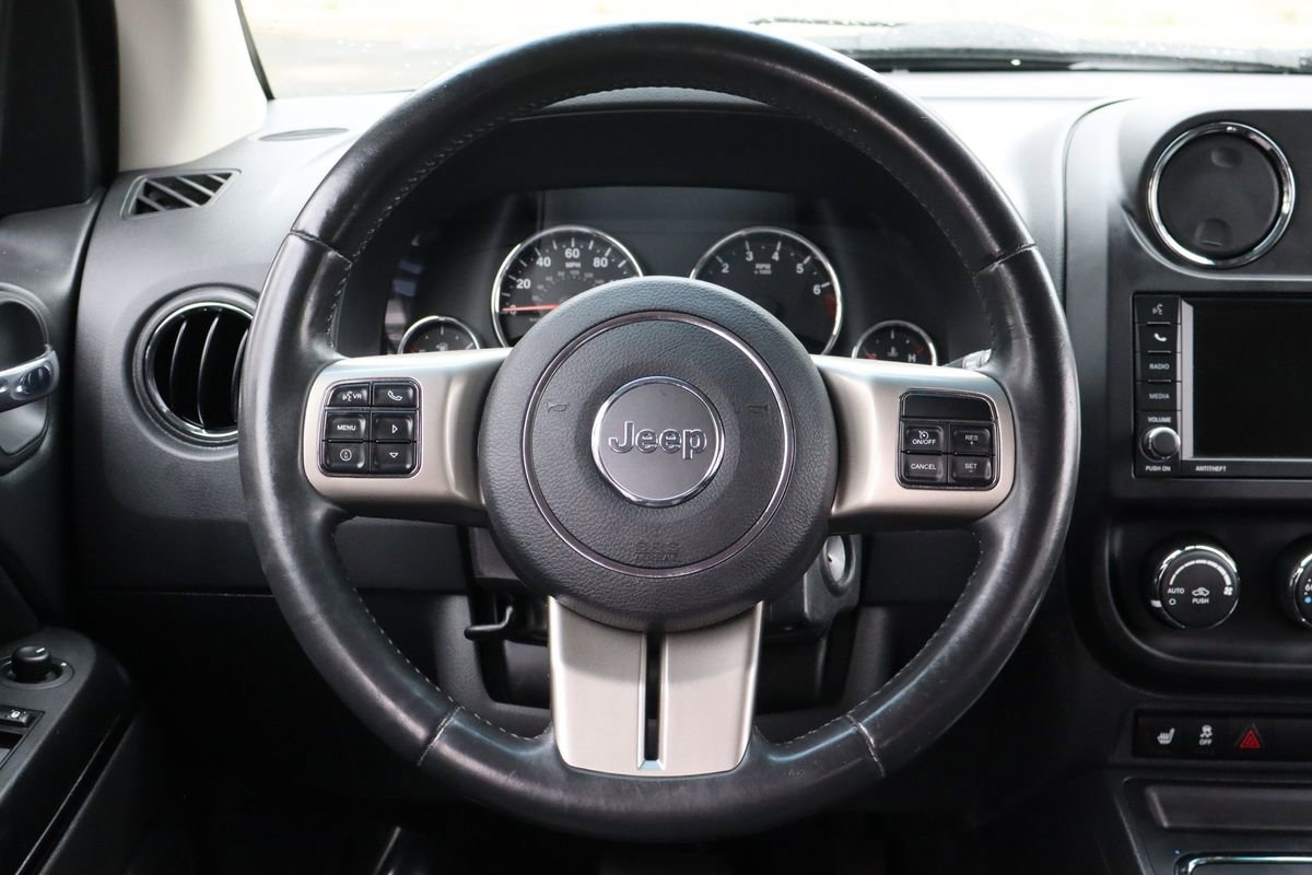 Used 2012 Jeep Compass Limited w/ Sun/Sound Group AWD/4WD image 18
