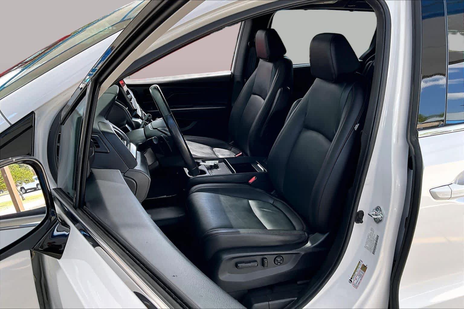 Used 2025 Honda Odyssey Sport-L image 8