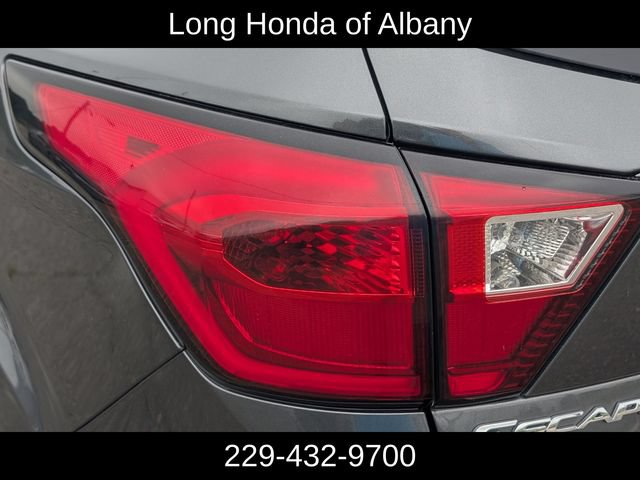 Used 2019 Ford Escape Titanium AWD/4WD image 10