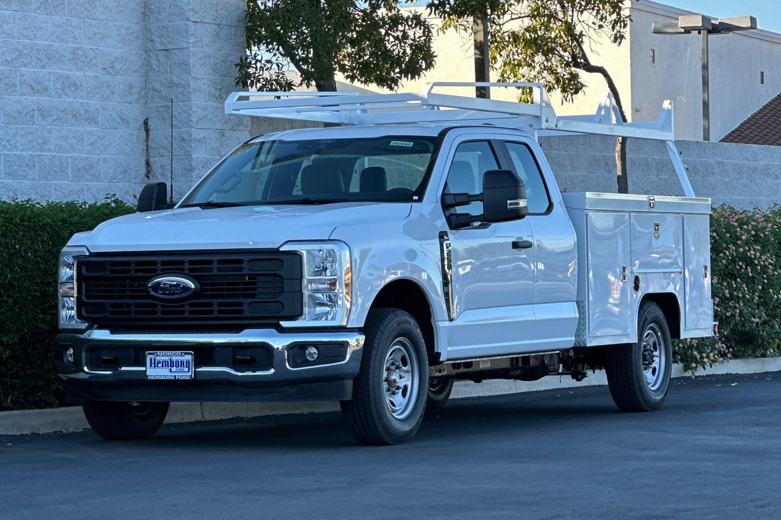 New 2026 Ford F250 XL w/ XL Chrome Package image 8