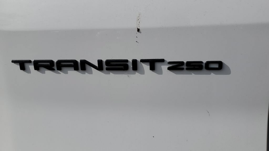 New 2026 Ford Transit 250 148 Medium Roof RWD image 17