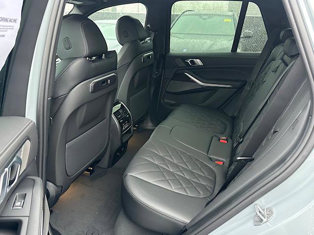 New 2026 BMW X5 xDrive40i w/ M Sport Package image 5