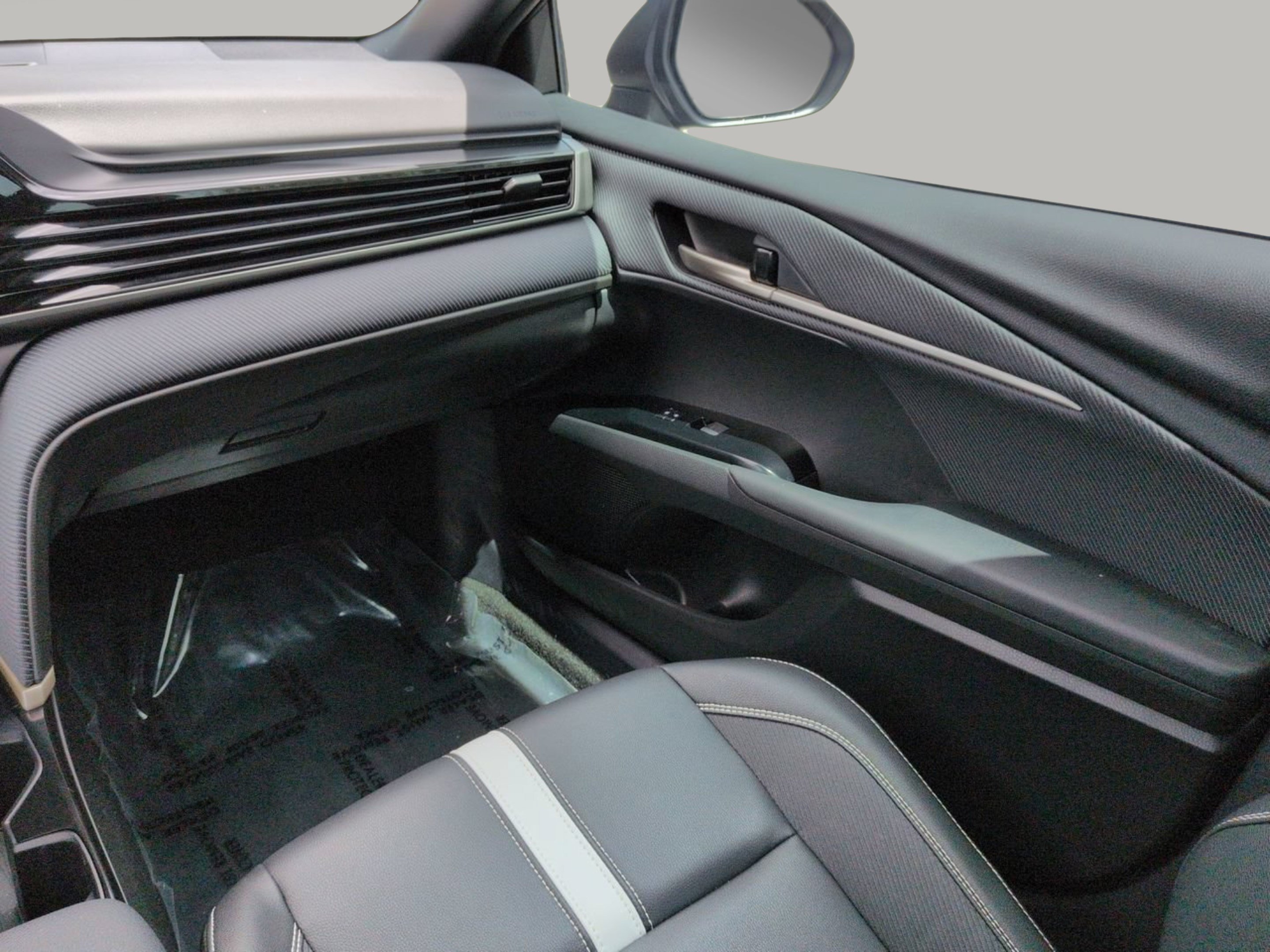 Used 2025 Toyota Camry SE FWD image 20