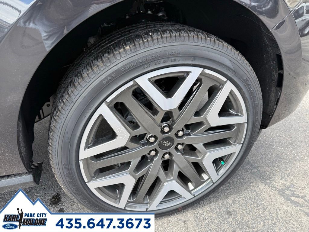 New 2026 Ford Expedition Max Platinum w/ Platinum Ultimate Package AWD/4WD image 39